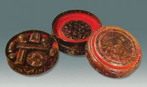 Double-layer lacquer case of Western Han Dynasty, unearthed from Han tombs at Mawangdui, Changsha. It contains nine smaller cases different in size and shape for various uses.