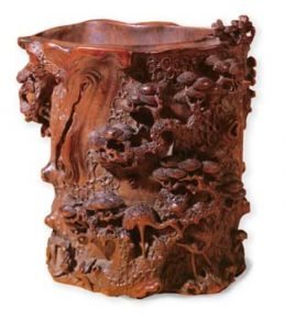 Ming Dynasty brush pot, housed in Nanjing Museum.